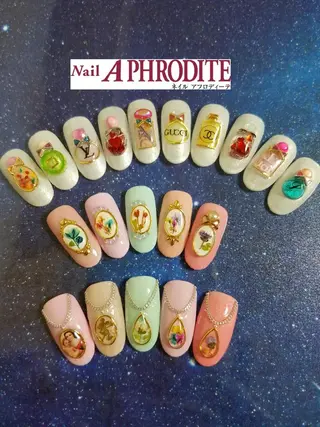 ネイル Nail  Aphroditeのネイルデザイン