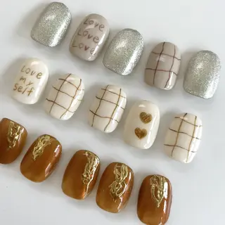 ネイル ネイルスクール byCharmeのネイルデザイン