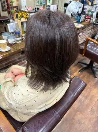 ミディアム カラー 福田 有紗のヘアスタイル