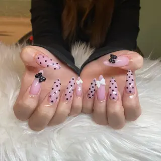 ネイル HANA 中初美のネイルデザイン