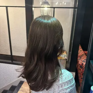 カラー 明賀 瞳 /みょうが ひとみのヘアスタイル