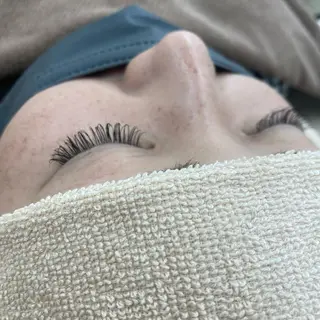 マツエク・マツパ マキア和歌山岩出店 山本津季のマツエク・マツパデザイン