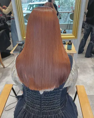 ロング 岩瀬 翔太のヘアスタイル