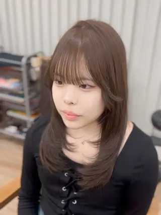 セミロング カラー 🎀オタク美容師艶髪 カラーERINA🎀のヘアスタイル