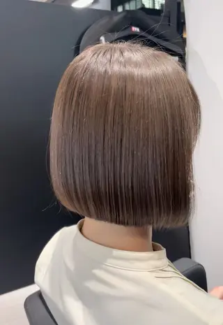 ショート カラー 江坂 mikuのヘアスタイル