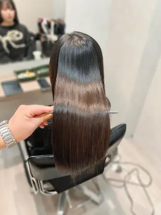 ロング パーマ 縮毛矯正/ レイヤー/ミディアムのヘアスタイル