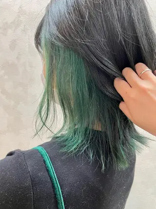 ミディアム カラー 加藤 遥花のヘアスタイル