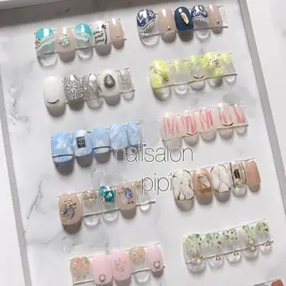 ミディアム .. momoko🕊のネイルデザイン