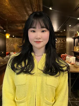 ロング カラー haco＋所属・圧倒的デザイン力 店長🎨RENAのヘアスタイル