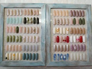 ネイル ジェヌインネイル 河内のネイルデザイン