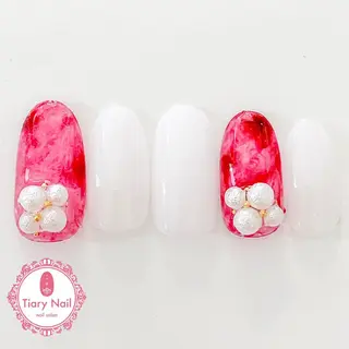 ネイル tiarynail K K🐼のネイルデザイン