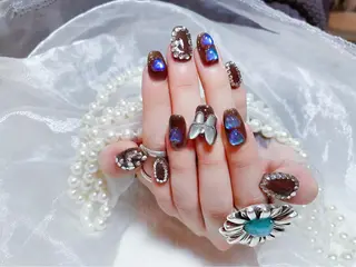 ネイル VIVIAN リサのネイルデザイン