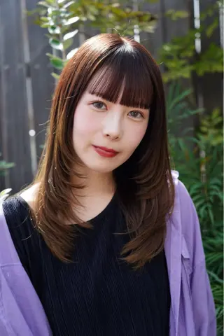 セミロング カラー 中村 由布紀のヘアスタイル