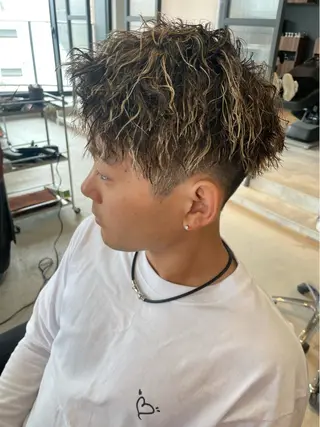 パーマ メンズ AKI 🐉のヘアスタイル
