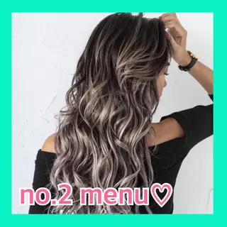 ロング オリーブ/アッシュ やわらか透明感カラーのヘアスタイル