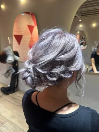 ヘアアレンジ 梅田Lolonois miuのヘアスタイル