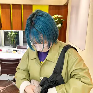 ショート カラー tokute Takahashiのヘアスタイル