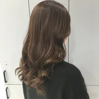ロング カラー 狩野 羅夢のヘアスタイル
