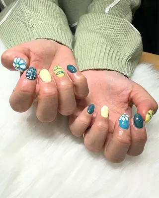 ネイル 田端 笑理菜のネイルデザイン
