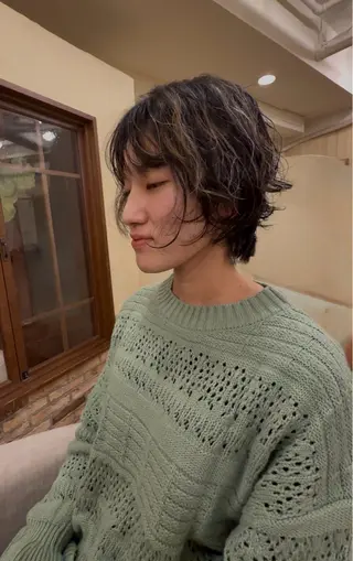 パーマ 河本 愛花のヘアスタイル