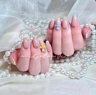 ネイル ✨Nailsalon Vi+✨のネイルデザイン