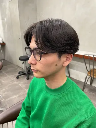 パーマ メンズ 豊崎 佑輔のヘアスタイル