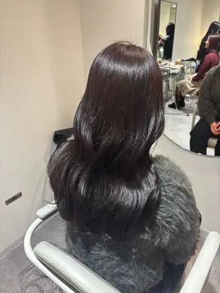 セミロング 美髪✨艶髪✨髪質改善 カラー特化❣️二宮遥のヘアスタイル