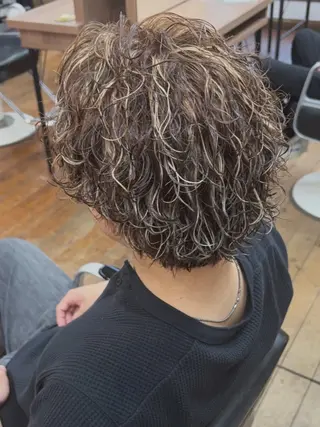 ロング パーマ メンズ 勝木 拓のヘアスタイル