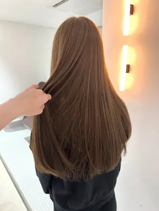ロング カラー aoi /one color/艶髪のヘアスタイル