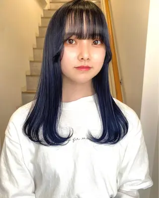 ロング カラー RAIMA ケアハイトーンのヘアスタイル