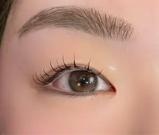 マツエク・マツパ 似合わせまつパ× 透け感カラー/ゆりのヘアスタイル