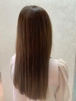 ロング 加藤 遥花のヘアスタイル