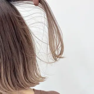 ミディアム 【ブリーチカラー】 🌈ALIVE若山葵のヘアスタイル
