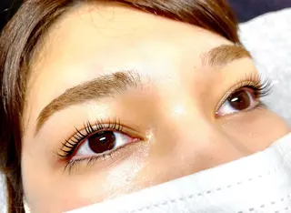 マツエク・マツパ Matsuo Saeの眉毛・アイブロウイメージ