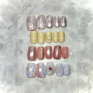 ネイル 光 るいのネイルデザイン