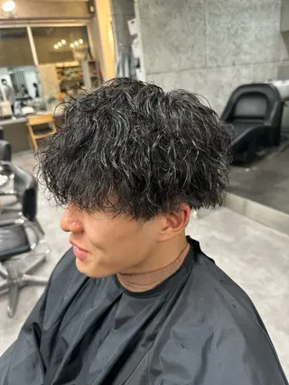 ショート パーマ メンズ 【メンズパーマ】比嘉 啓人のヘアスタイル