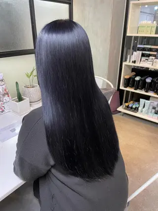 ロング 横山 奈央のヘアスタイル