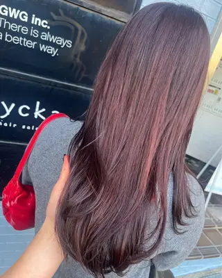 ロング カラー 高石 未唯のヘアスタイル