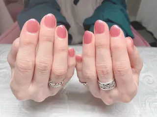 カラー ネイル 芦辺 香奈のネイルデザイン