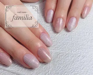 ネイル -nailroom- familiaのネイルデザイン