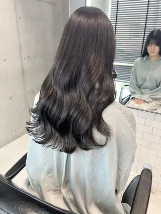 ロング カラー パーマ ヘアアレンジ 透明感/オリーブ/ グレージュ/YUKAのヘアスタイル