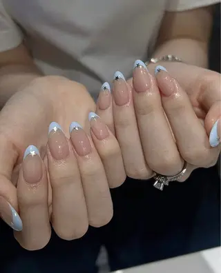 ネイル MQueen ネイルサロンのネイルデザイン