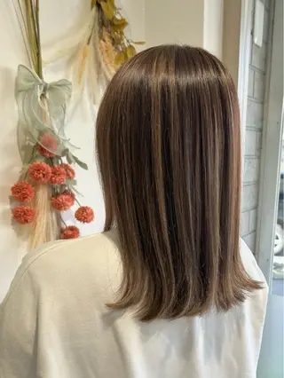 ミディアム やじま ひろこのヘアスタイル