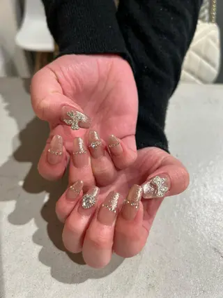 ネイル zir  nail 🕊️💗RIOのネイルデザイン