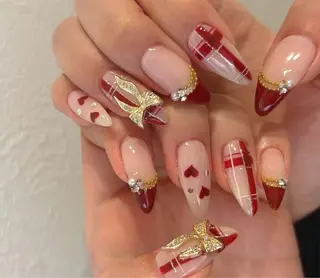 ネイル D-BEAUTY Nailsalonのネイルデザイン