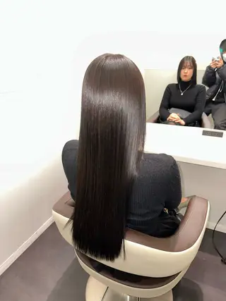 カラー 美髪特化✨ 伊織✨縮毛矯正✨のヘアスタイル