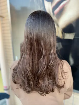カラー 坂野 結子のヘアスタイル