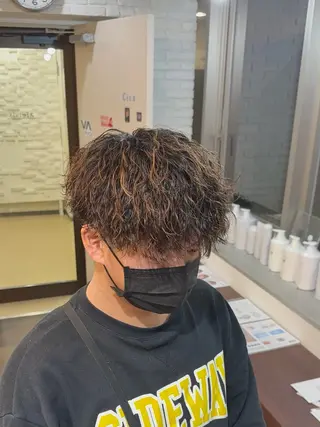 カラー パーマ メンズ Hazu 【パーマ特化美容師】のヘアスタイル