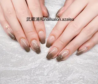 ネイル R inのネイルデザイン