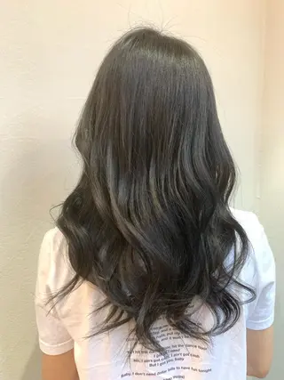 カラー カワニシ *のヘアスタイル